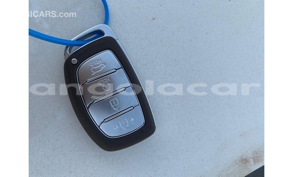 Comprar Importar Hyundai Tucson Branco Carro em Import - Dubai em Bengo Province Comprar Importar Hyundai Tucson Branco Carro em Import - Dubai em Bengo Province