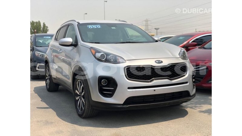 Big with watermark kia sportage bengo province import dubai 9385