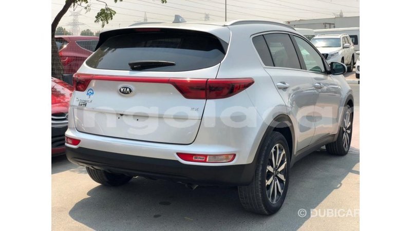 Big with watermark kia sportage bengo province import dubai 9385