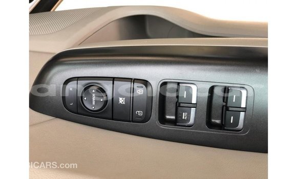 Buy Import Kia Sportage Other Car in Import - Dubai in Bengo Province Buy Import Kia Sportage Other Car in Import - Dubai in Bengo Province