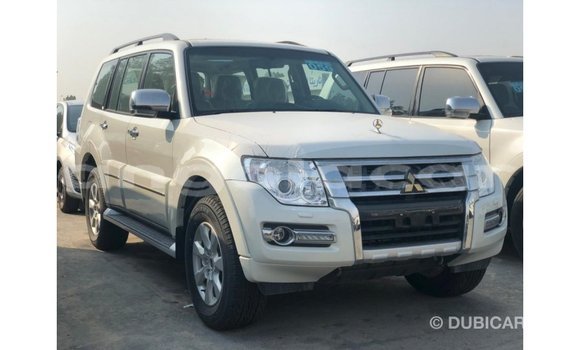 Buy Import Mitsubishi Pajero Black Car in Import - Dubai in Bengo Province Buy Import Mitsubishi Pajero Black Car in Import - Dubai in Bengo Province