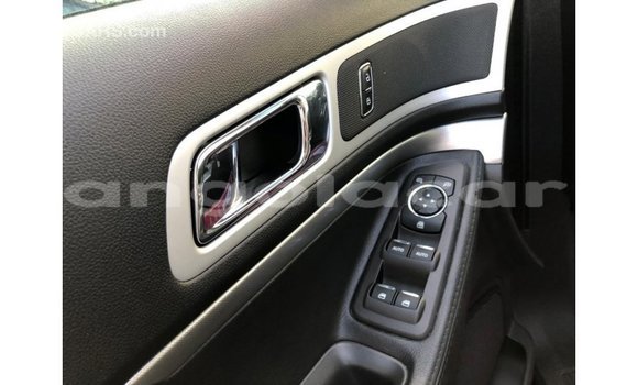 Comprar Importar Ford Explorer Azul Carro em Import - Dubai em Bengo Province Comprar Importar Ford Explorer Azul Carro em Import - Dubai em Bengo Province