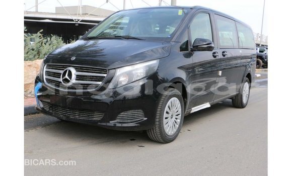 Comprar Importar Mercedes-Benz 250 Preto Carro em Import - Dubai em Bengo Province Comprar Importar Mercedes-Benz 250 Preto Carro em Import - Dubai em Bengo Province