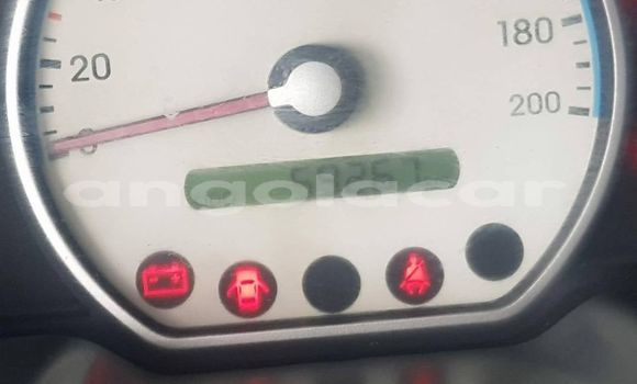 Buy Used Toyota RAV4 Silver Car in Luanda in Luanda Province Buy Used Toyota RAV4 Silver Car in Luanda in Luanda Province