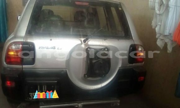 Buy Used Toyota RAV4 Silver Car in Luanda in Luanda Province Buy Used Toyota RAV4 Silver Car in Luanda in Luanda Province