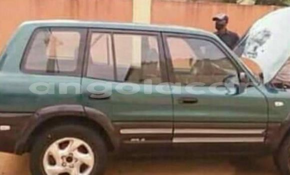 Buy Used Toyota RAV4 Green Car in Luanda in Luanda Province Buy Used Toyota RAV4 Green Car in Luanda in Luanda Province