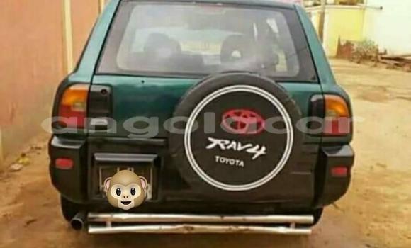 Buy Used Toyota RAV4 Green Car in Luanda in Luanda Province Buy Used Toyota RAV4 Green Car in Luanda in Luanda Province