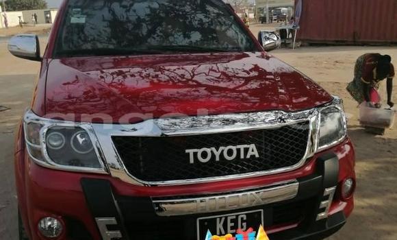 Acheter Occasion Voiture Toyota Hilux Rouge à Luanda, Province de Luanda