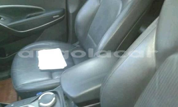 Acheter Occasion Voiture Hyundai Santa Fe Marron à Luanda, Province de Luanda Acheter Occasion Voiture Hyundai Santa Fe Marron à Luanda, Province de Luanda