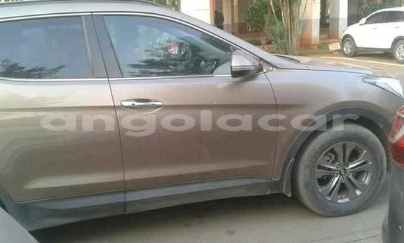 Acheter Occasion Voiture Hyundai Santa Fe Marron à Luanda, Province de Luanda Acheter Occasion Voiture Hyundai Santa Fe Marron à Luanda, Province de Luanda