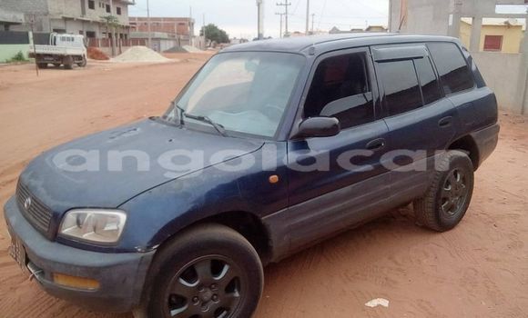 Buy Used Toyota RAV4 Blue Car in Luanda in Luanda Province Buy Used Toyota RAV4 Blue Car in Luanda in Luanda Province