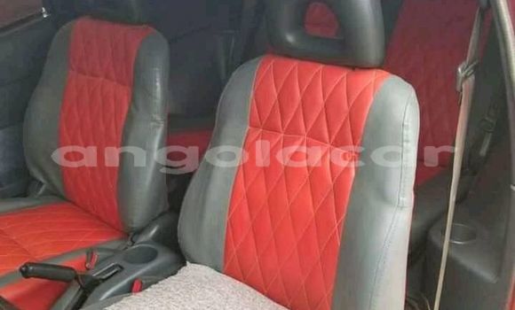 Buy Used Toyota RAV4 Red Car in Luanda in Luanda Province Buy Used Toyota RAV4 Red Car in Luanda in Luanda Province