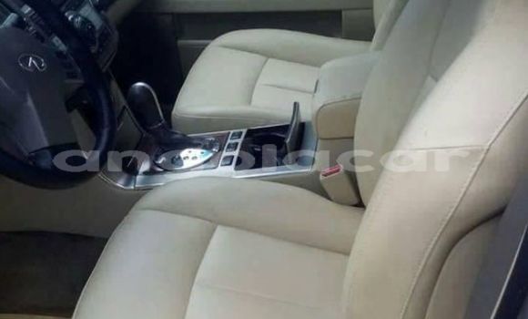 Buy Used Infiniti FX Silver Car in Luanda in Luanda Province Buy Used Infiniti FX Silver Car in Luanda in Luanda Province