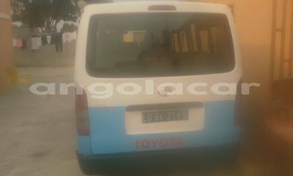 Buy Used Toyota Hiace Blue Car in Luanda in Luanda Province Buy Used Toyota Hiace Blue Car in Luanda in Luanda Province