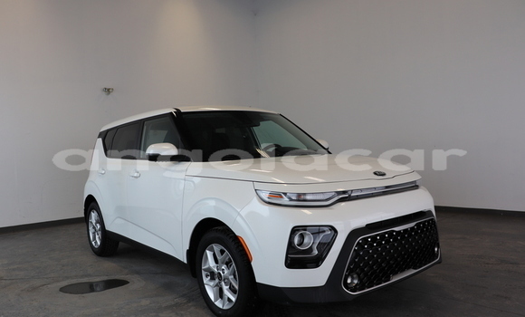 Comprar Usado Kia Soul Branco Carro em Luena em Moxico Comprar Usado Kia Soul Branco Carro em Luena em Moxico