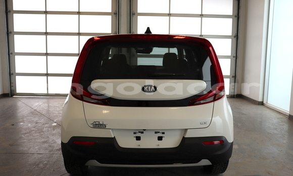 Comprar Usado Kia Soul Branco Carro em Luena em Moxico Comprar Usado Kia Soul Branco Carro em Luena em Moxico