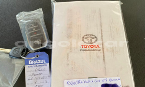 Comprar Usado Toyota Hilux Outro Carro em Luena em Moxico Comprar Usado Toyota Hilux Outro Carro em Luena em Moxico