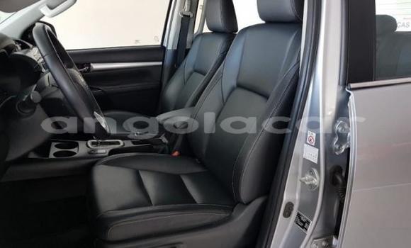 Comprar Usado Toyota Hilux Outro Carro em Luena em Moxico Comprar Usado Toyota Hilux Outro Carro em Luena em Moxico