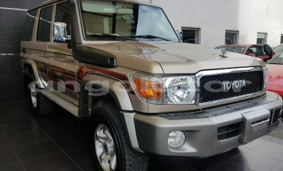 Acheter Occasion Voiture Toyota Land Cruiser Autre à Luena, Moxico Acheter Occasion Voiture Toyota Land Cruiser Autre à Luena, Moxico