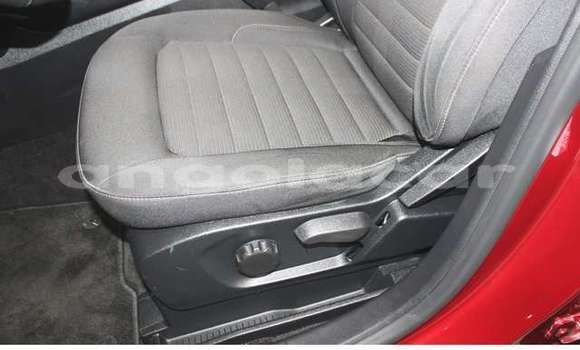 Comprar Usado Ford Edge Vermelho Carro em Luena em Moxico Comprar Usado Ford Edge Vermelho Carro em Luena em Moxico