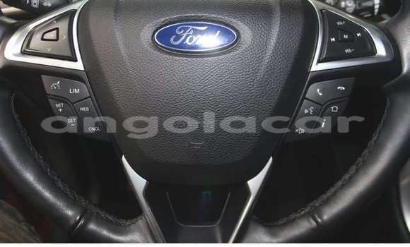 Comprar Usado Ford Edge Vermelho Carro em Luena em Moxico Comprar Usado Ford Edge Vermelho Carro em Luena em Moxico