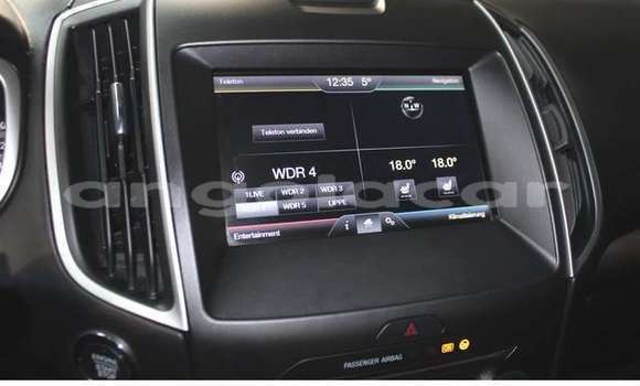 Comprar Usado Ford Edge Vermelho Carro em Luena em Moxico Comprar Usado Ford Edge Vermelho Carro em Luena em Moxico