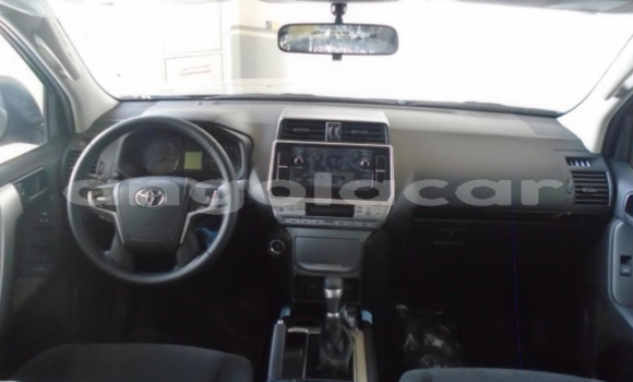 Acheter Occasion Voiture Toyota Land Cruiser Prado Noir à Luena, Moxico Acheter Occasion Voiture Toyota Land Cruiser Prado Noir à Luena, Moxico