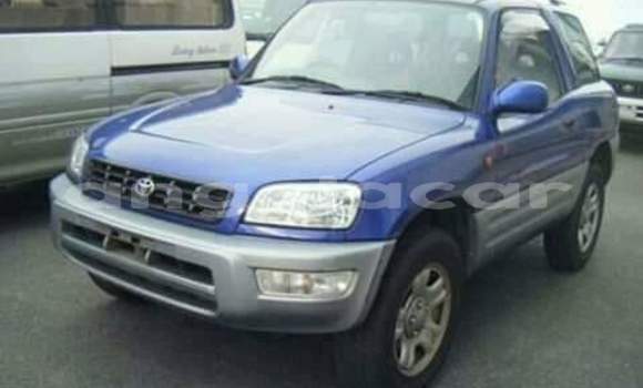 Acheter Occasion Voiture Toyota RAV4 Bleu à Luena, Moxico