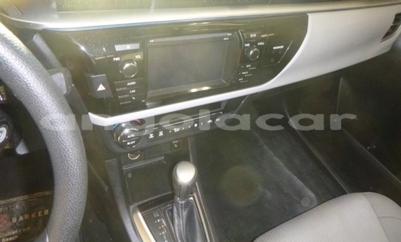 Buy Used Toyota Corolla White Car in N'zeto in Zaire Buy Used Toyota Corolla White Car in N'zeto in Zaire