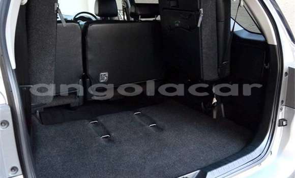 Acheter Occasion Voiture Toyota Fortuner Gris à Lubango, Huila Acheter Occasion Voiture Toyota Fortuner Gris à Lubango, Huila