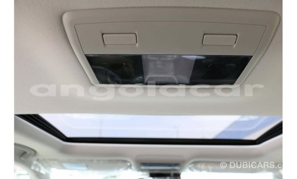Acheter Import Voiture Toyota Land Cruiser Blanc à Import - Dubai, Province de Bengo Acheter Import Voiture Toyota Land Cruiser Blanc à Import - Dubai, Province de Bengo