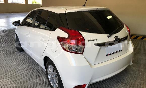 Buy Used Toyota Yaris White Car in N'zeto in Zaire Buy Used Toyota Yaris White Car in N'zeto in Zaire