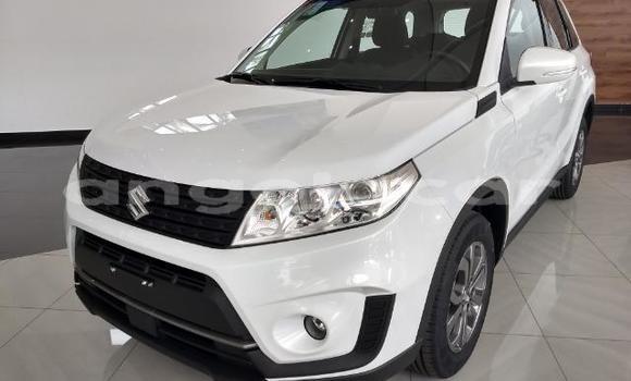 Acheter Neuf Voiture Suzuki Vitara Blanc à Luena, Moxico Acheter Neuf Voiture Suzuki Vitara Blanc à Luena, Moxico
