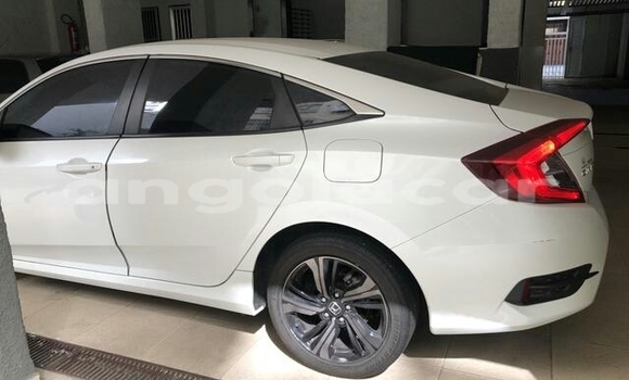 Comprar Usado Honda Civic Branco Carro em Luena em Moxico Comprar Usado Honda Civic Branco Carro em Luena em Moxico