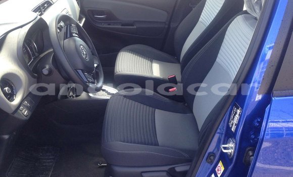 Comprar Novo Toyota Yaris Azul Carro em Luena em Moxico Comprar Novo Toyota Yaris Azul Carro em Luena em Moxico