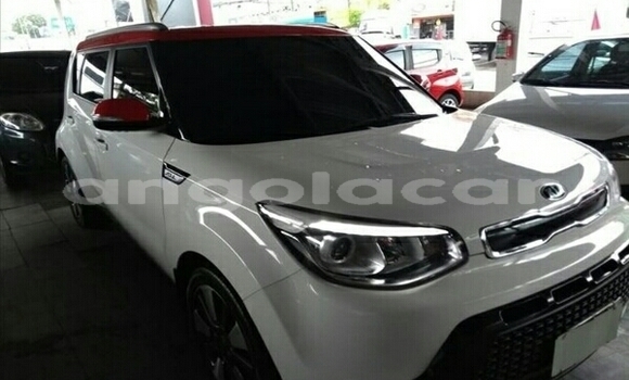 Acheter Occasion Voiture Kia Soul Blanc à Luena, Moxico