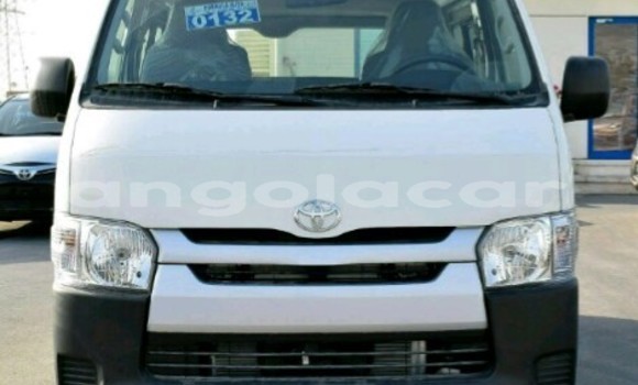 Buy New Toyota Hiace White Car in Luanda in Luanda Province Buy New Toyota Hiace White Car in Luanda in Luanda Province