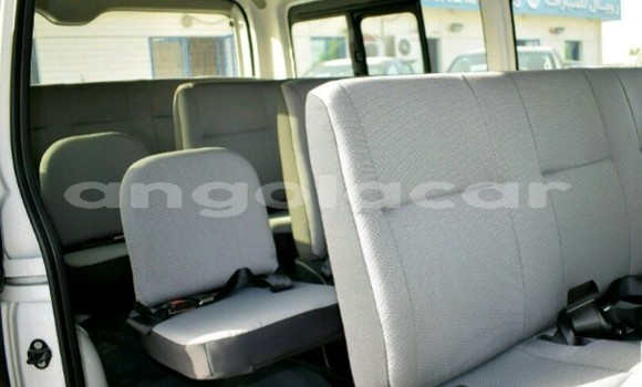 Acheter Neuf Voiture Toyota Hiace Blanc à Luanda, Province de Luanda Acheter Neuf Voiture Toyota Hiace Blanc à Luanda, Province de Luanda