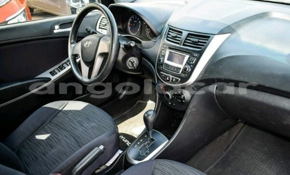 Buy Used Hyundai Accent White Car in Luanda in Luanda Province Buy Used Hyundai Accent White Car in Luanda in Luanda Province
