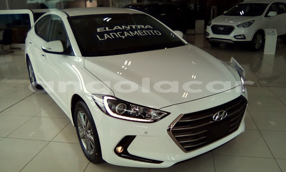 Comprar Novo Hyundai Elantra Branco Carro em N'zeto em Zaire Comprar Novo Hyundai Elantra Branco Carro em N'zeto em Zaire