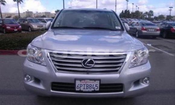 Acheter Occasion Voiture Lexus LX 570 Gris à Luanda, Province de Luanda Acheter Occasion Voiture Lexus LX 570 Gris à Luanda, Province de Luanda