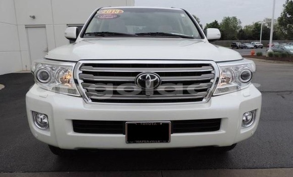 Buy Used Toyota Land Cruiser White Car in Catabola in Bie Buy Used Toyota Land Cruiser White Car in Catabola in Bie