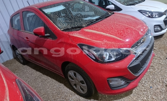 Acheter Neuf Voiture Chevrolet spark Rouge à Luena, Moxico Acheter Neuf Voiture Chevrolet spark Rouge à Luena, Moxico