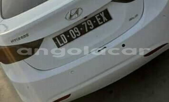 Acheter Occasion Voiture Hyundai Elantra Blanc à Luanda, Province de Luanda Acheter Occasion Voiture Hyundai Elantra Blanc à Luanda, Province de Luanda