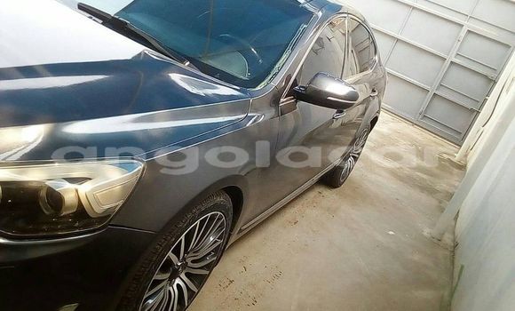 Buy Used Kia Cadenza Black Car in Luanda in Luanda Province Buy Used Kia Cadenza Black Car in Luanda in Luanda Province