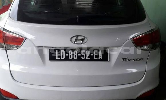 Acheter Occasion Voiture Hyundai Tucson Blanc à Luanda, Province de Luanda Acheter Occasion Voiture Hyundai Tucson Blanc à Luanda, Province de Luanda
