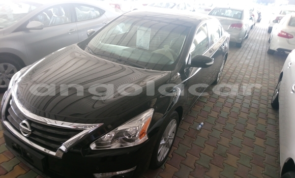 Buy New Nissan Altima Black Car in N'zeto in Zaire Buy New Nissan Altima Black Car in N'zeto in Zaire