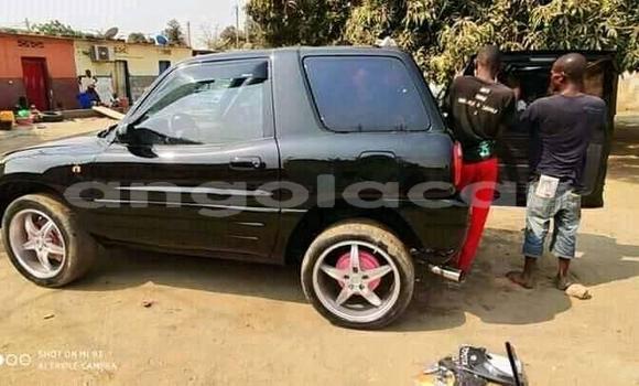 Acheter Occasion Voiture Toyota RAV4 Noir à Luanda, Province de Luanda Acheter Occasion Voiture Toyota RAV4 Noir à Luanda, Province de Luanda