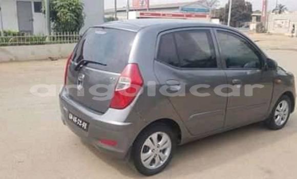 Comprar Usado Hyundai i10 Prata Carro em Luanda em Luanda Province Comprar Usado Hyundai i10 Prata Carro em Luanda em Luanda Province