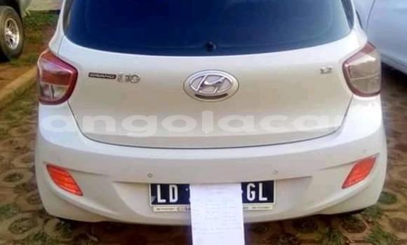Buy Used Hyundai i10 White Car in Luanda in Luanda Province Buy Used Hyundai i10 White Car in Luanda in Luanda Province